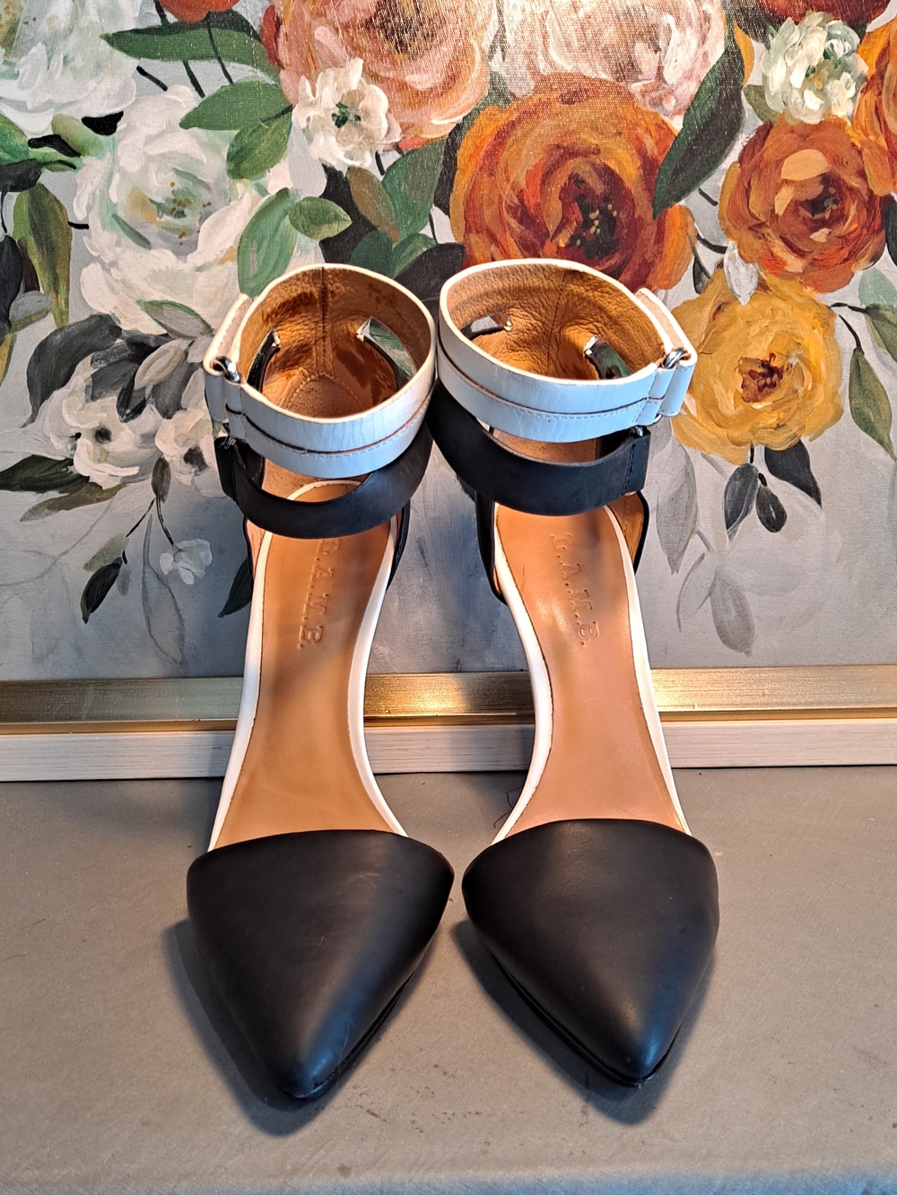 L.A.M.B. Oxley Black White Pointed-Toe Ankle-Strap Pump Stiletto Heelsl Y2k Edgy